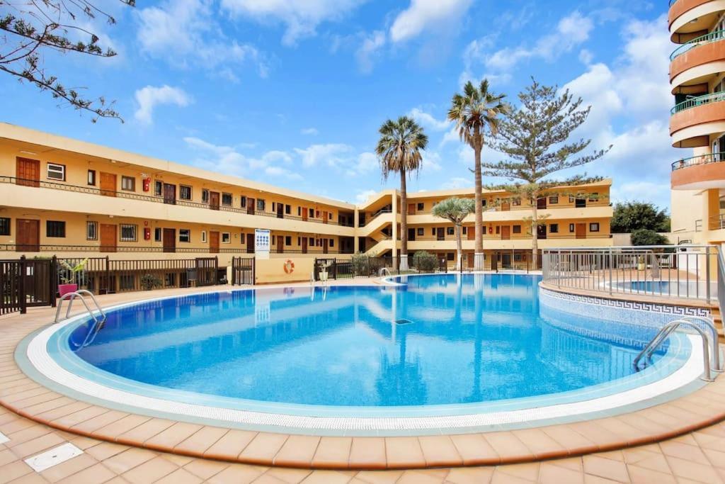 ארונה Studio In Torres Del Sol Griffin Near The Beach מראה חיצוני תמונה
