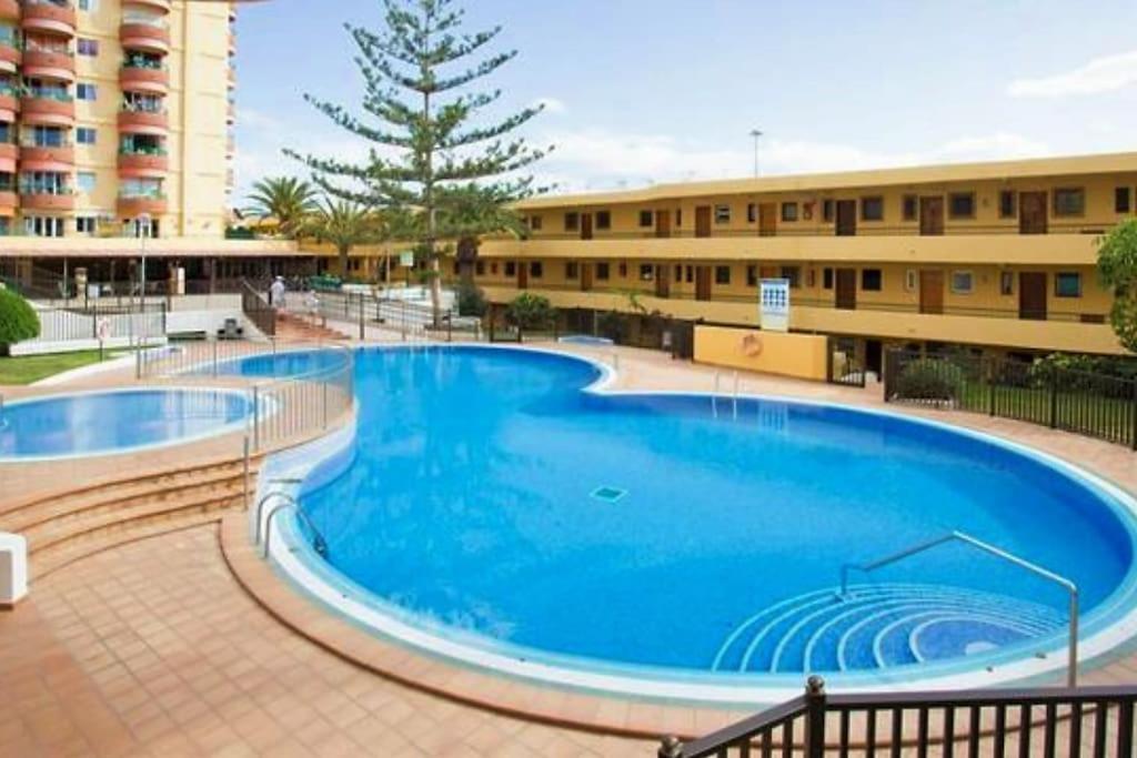 ארונה Studio In Torres Del Sol Griffin Near The Beach מראה חיצוני תמונה